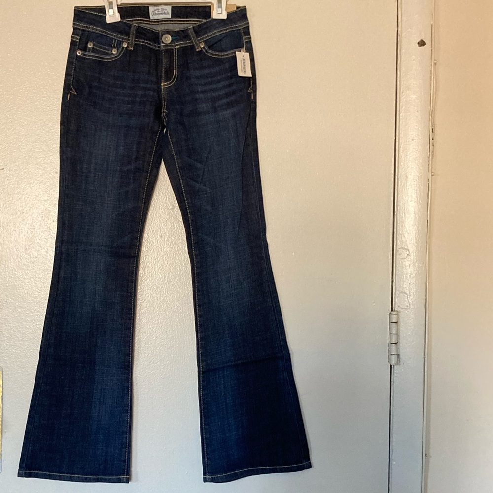 *BRAND NEW* Aeropostale Vintage Regular Dark Blue Women’s Hailey Flared Jeans